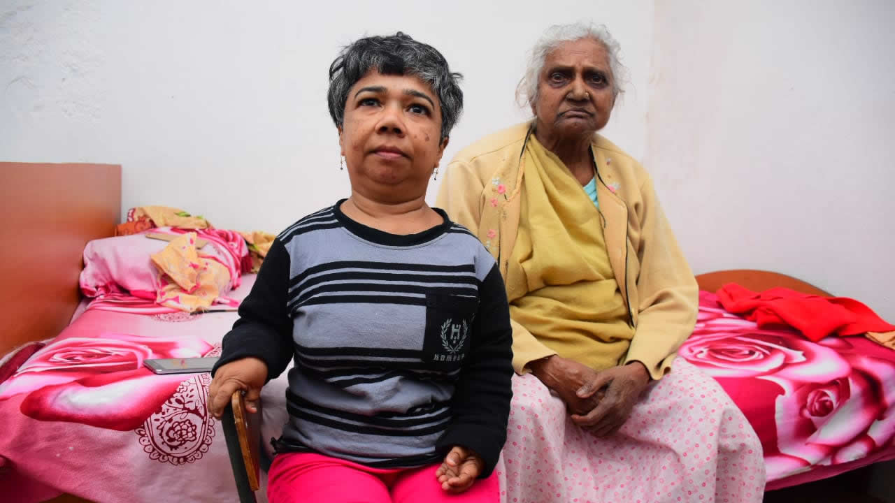 Indranee et sa mère perçoivent chacune une allocation sociale de Rs 9 500.
