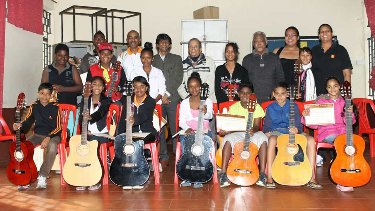 L’équipe de Remilah School of Music.