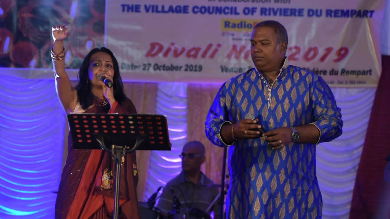 Shweta Baboolall et Vishal Mungroo ont livré une prestation. 