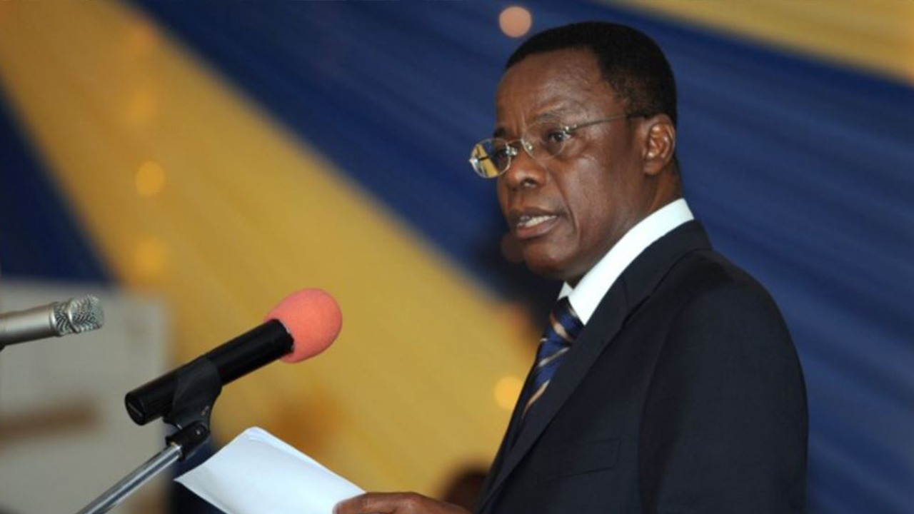  L'ancien ministre de la Justice, Maurice Kamto, donne un discours à Calabar, au sud du Nigeria, le 14 août 2008